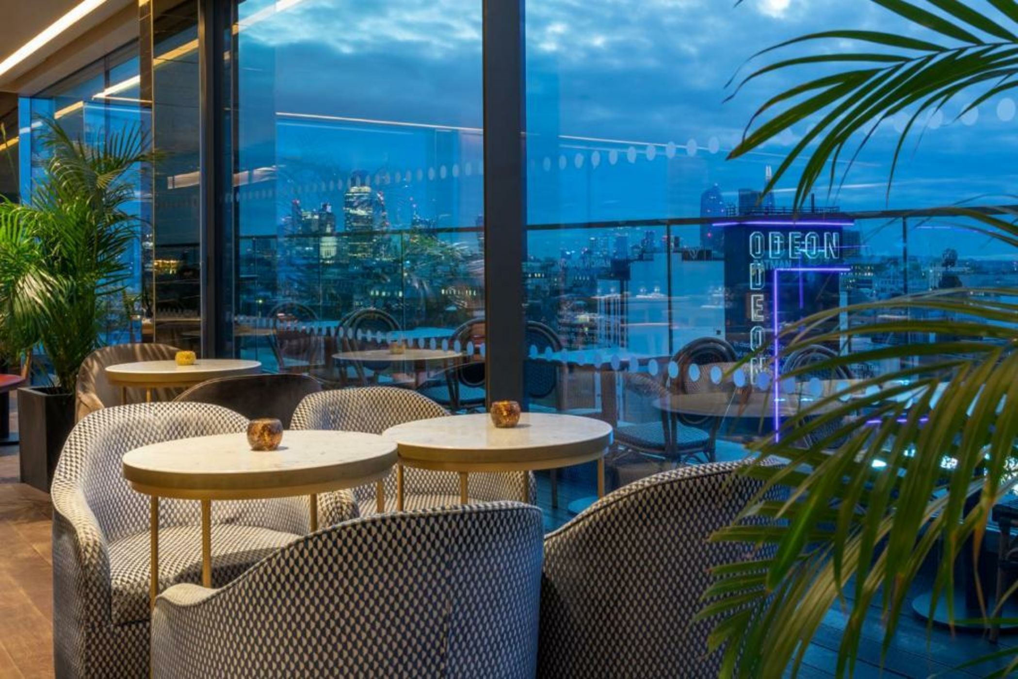 Hotel Indigo - London - 1 Leicester Square, an IHG Hotel