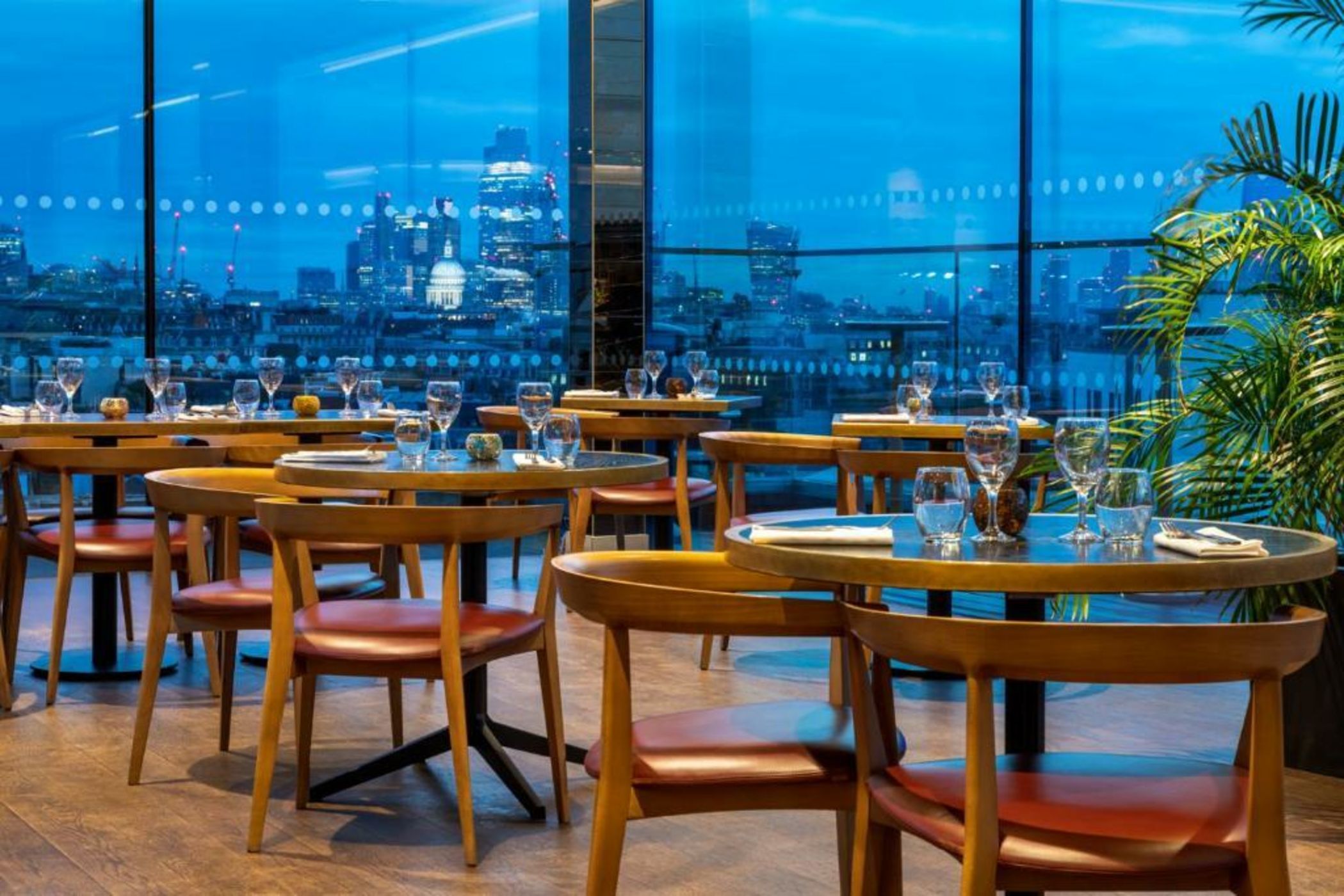 Hotel Indigo - London - 1 Leicester Square, an IHG Hotel