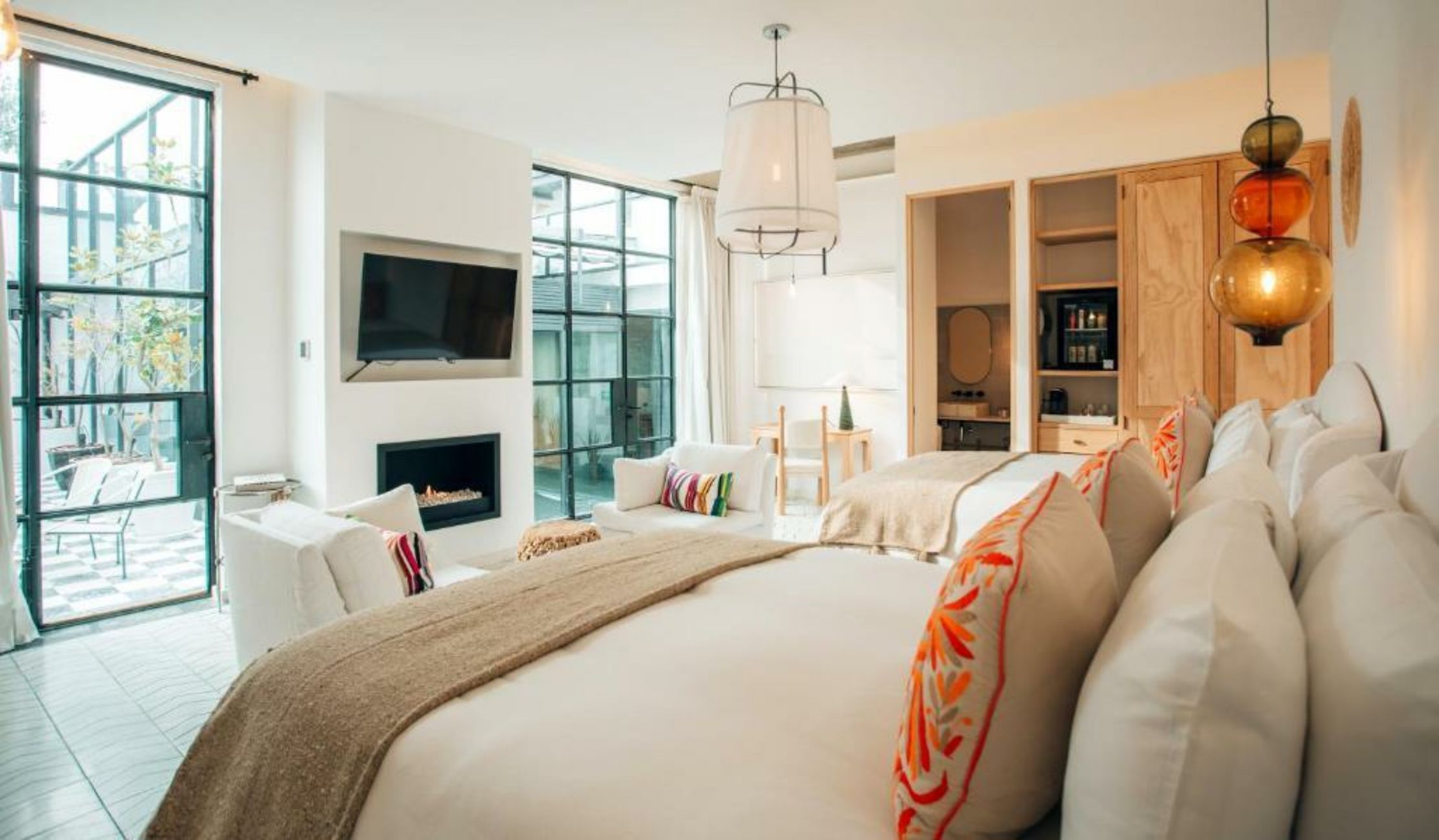 L'Ôtel at Dôce18 Concept House