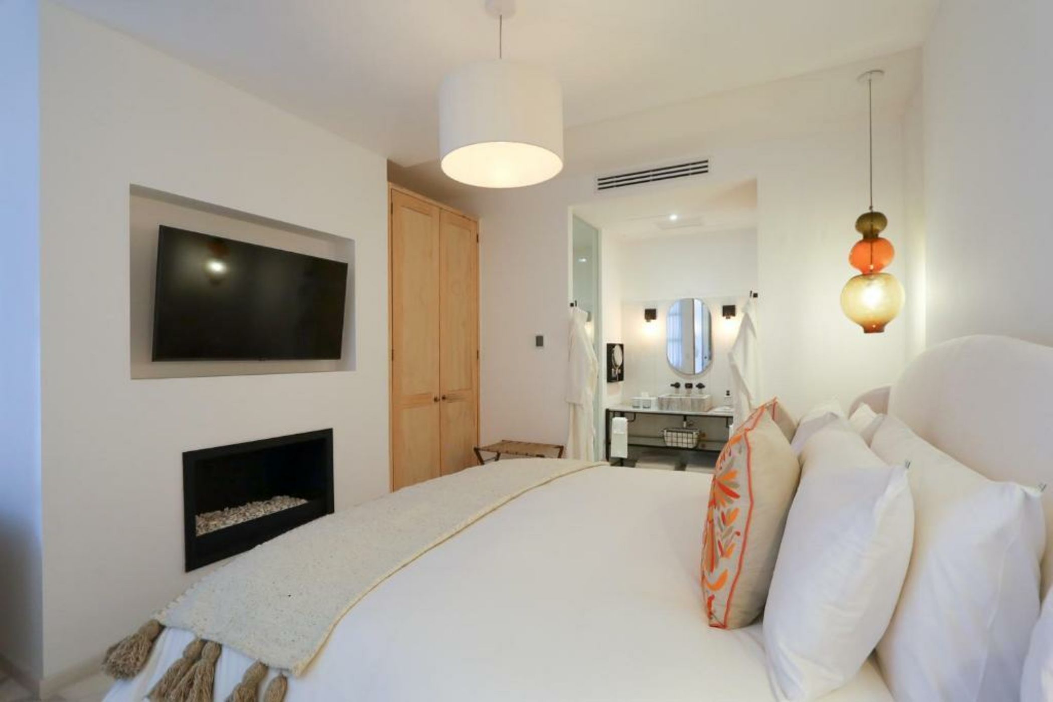 L'Ôtel at Dôce18 Concept House