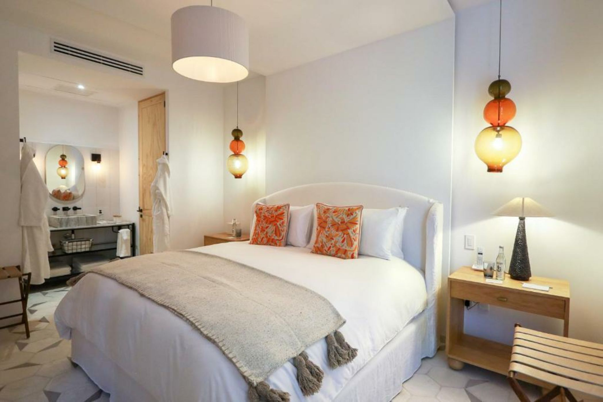 L'Ôtel at Dôce18 Concept House