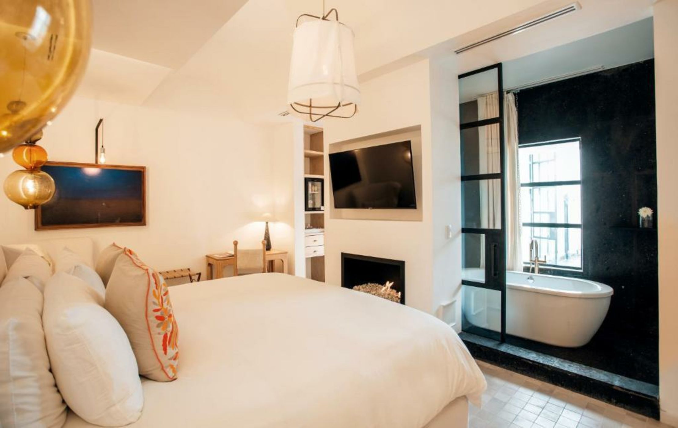 L'Ôtel at Dôce18 Concept House