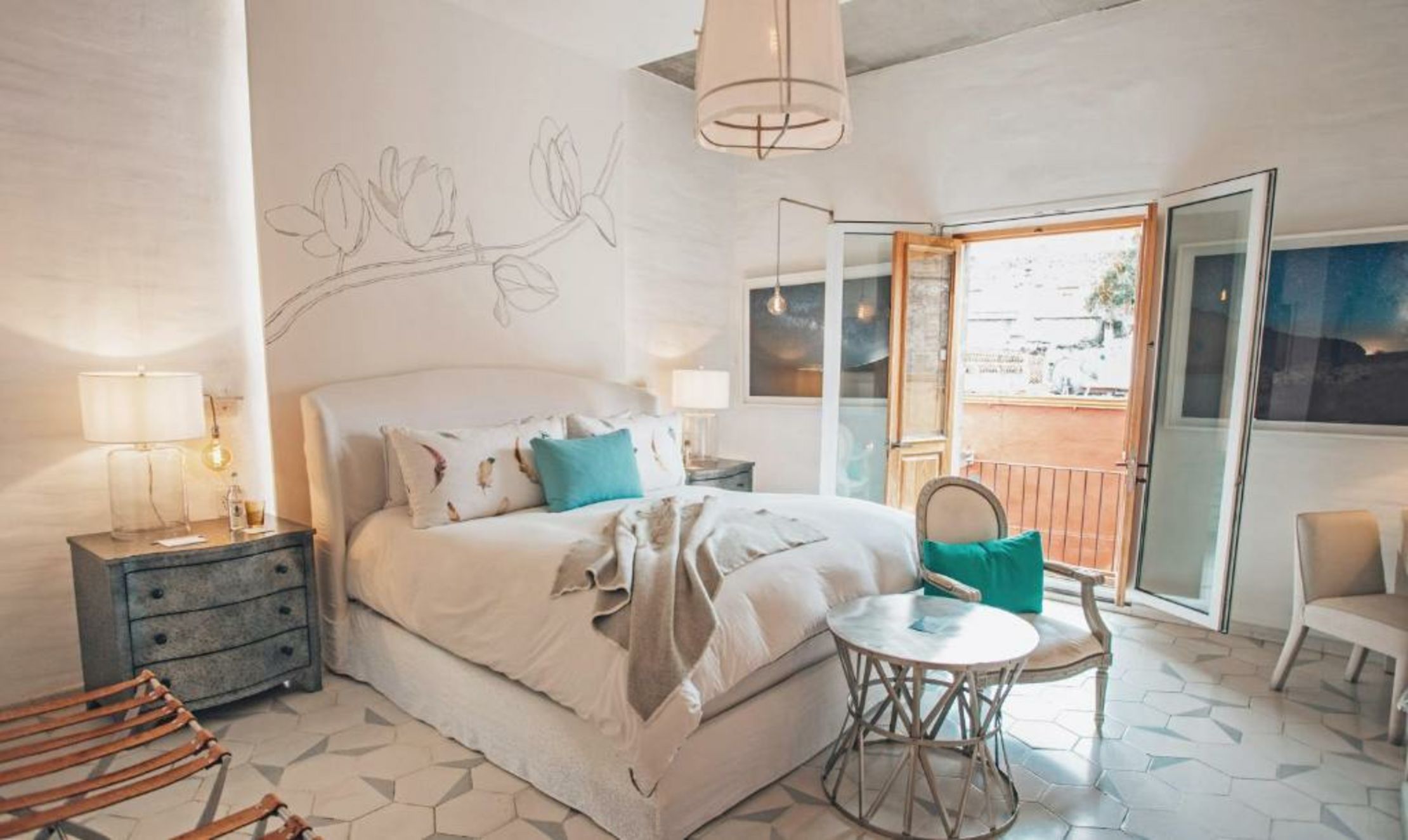 L'Ôtel at Dôce18 Concept House