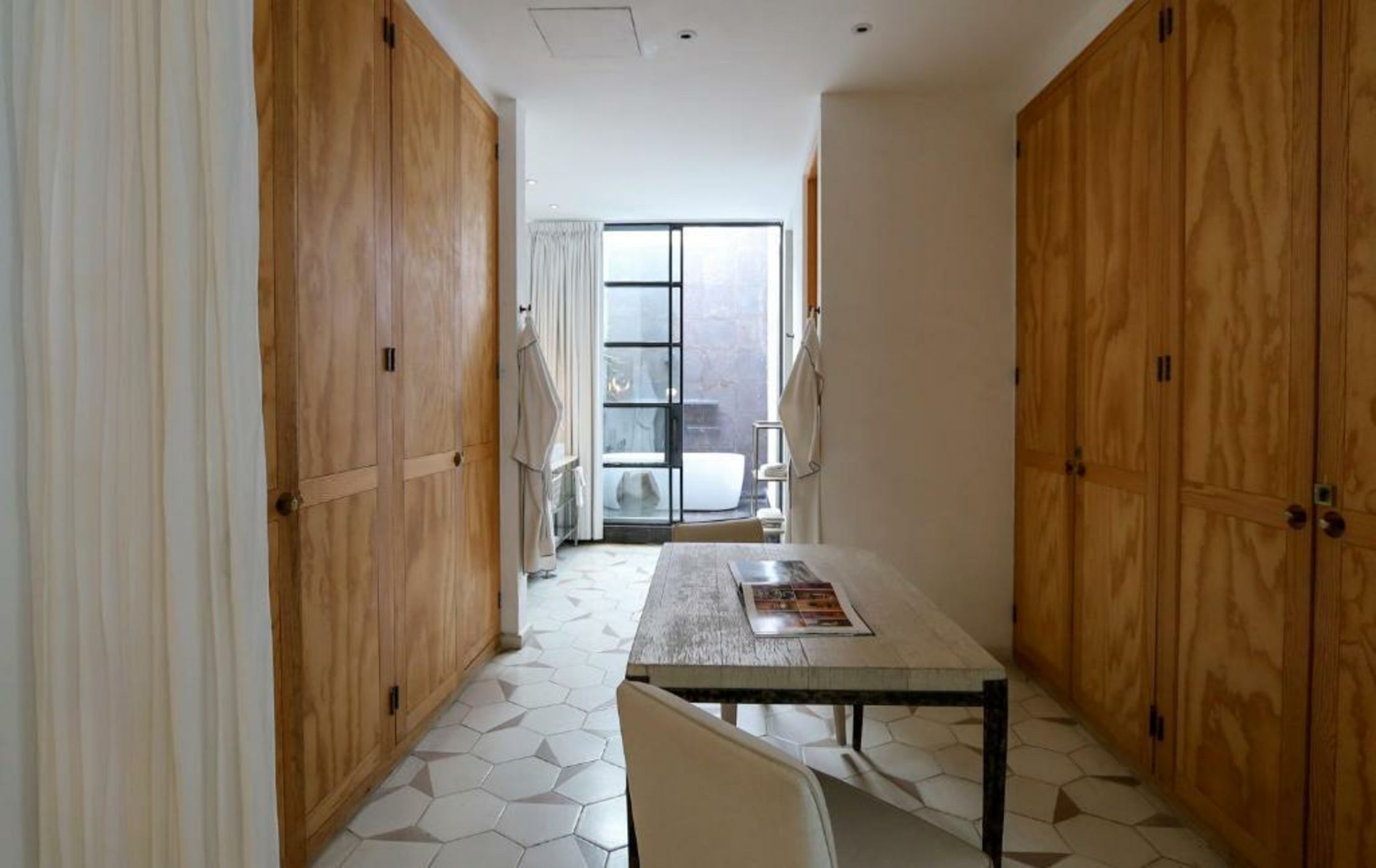 L'Ôtel at Dôce18 Concept House