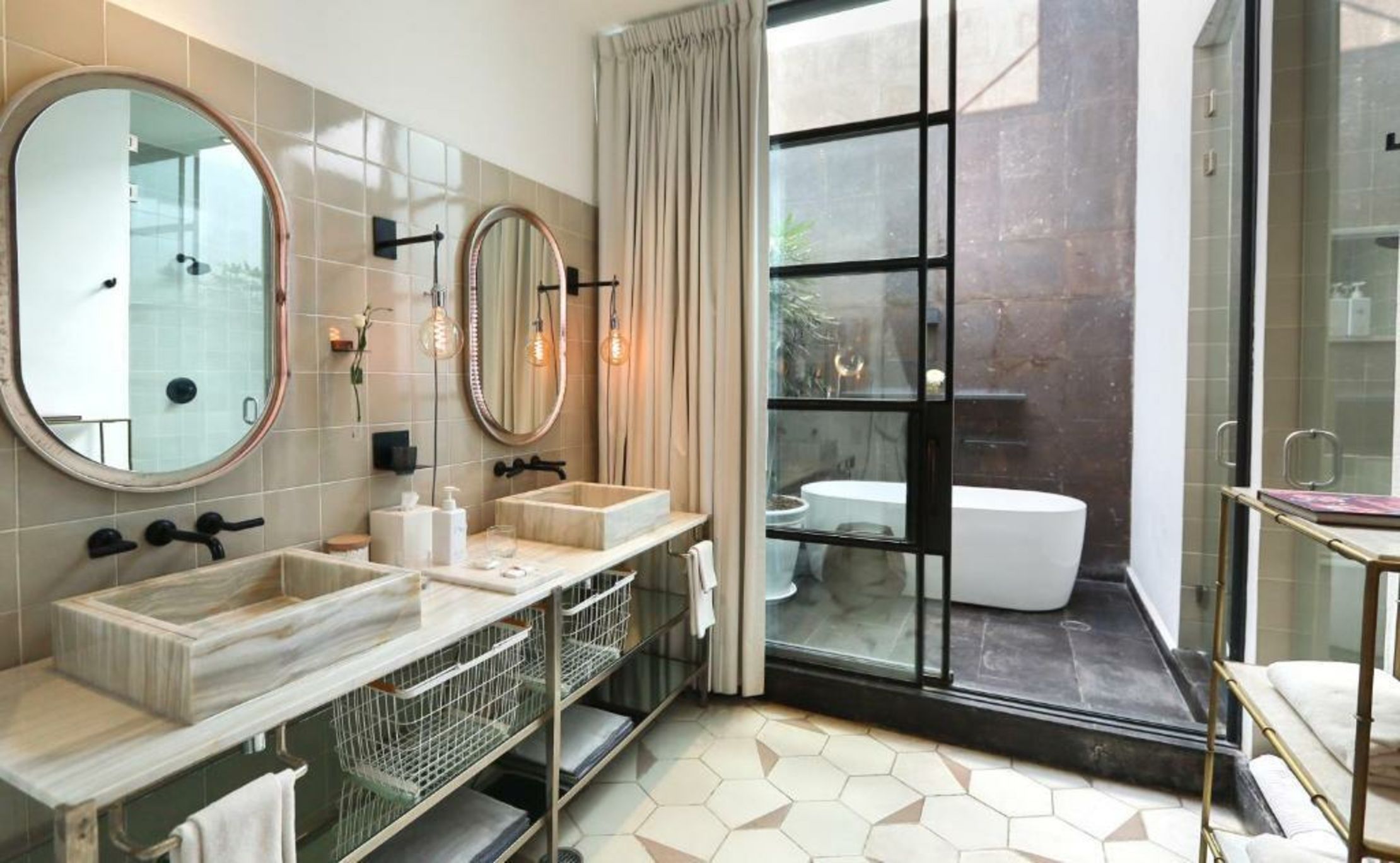 L'Ôtel at Dôce18 Concept House