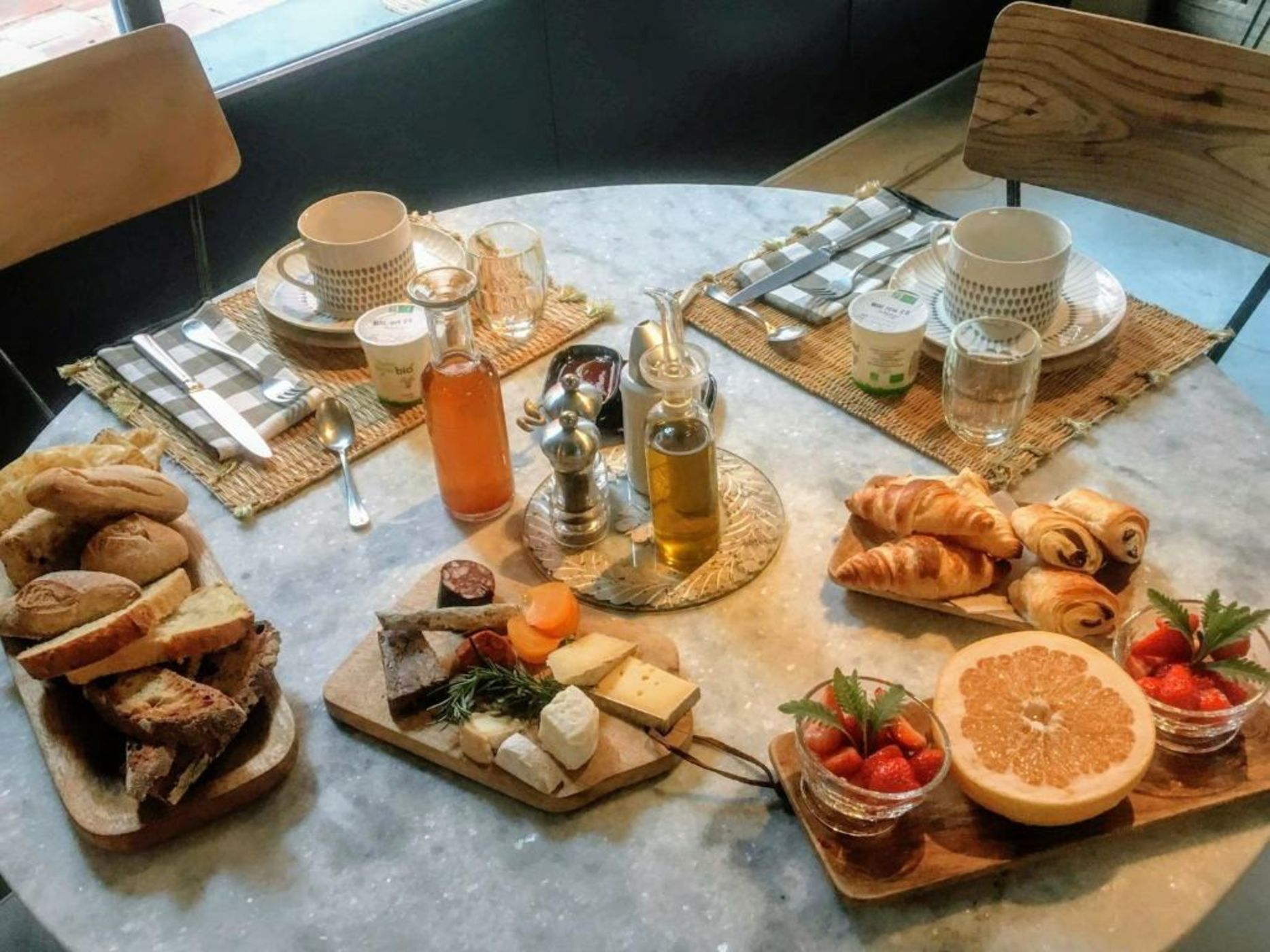 Le 19-21 - Un amour d'hotel