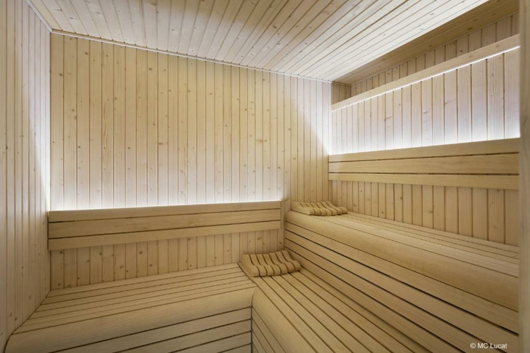 Le 19-21 - Un amour d'hotel