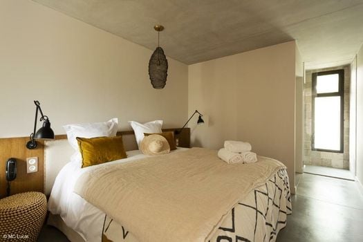 Le 19-21 - Un amour d'hotel