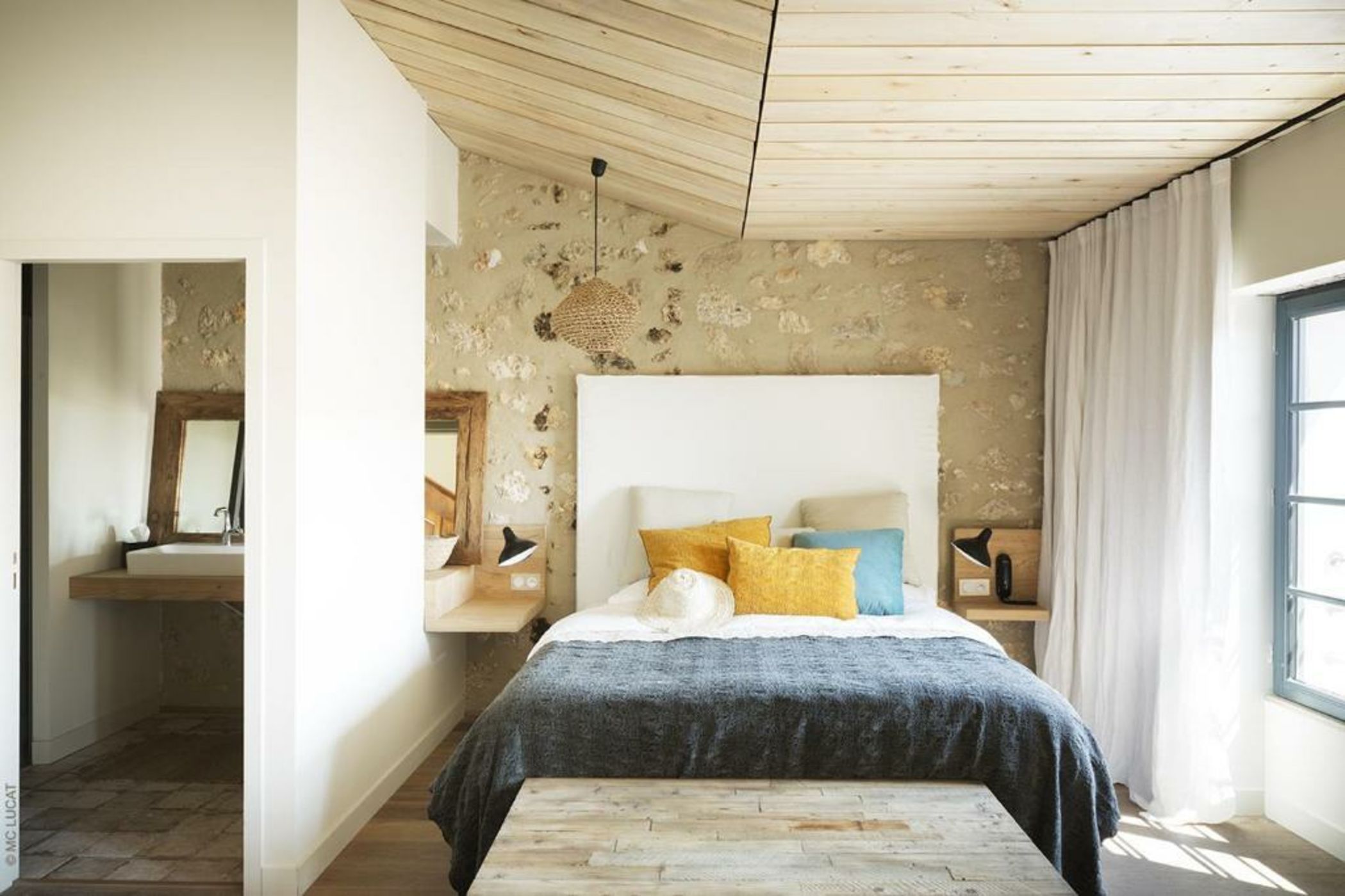 Le 19-21 - Un amour d'hotel