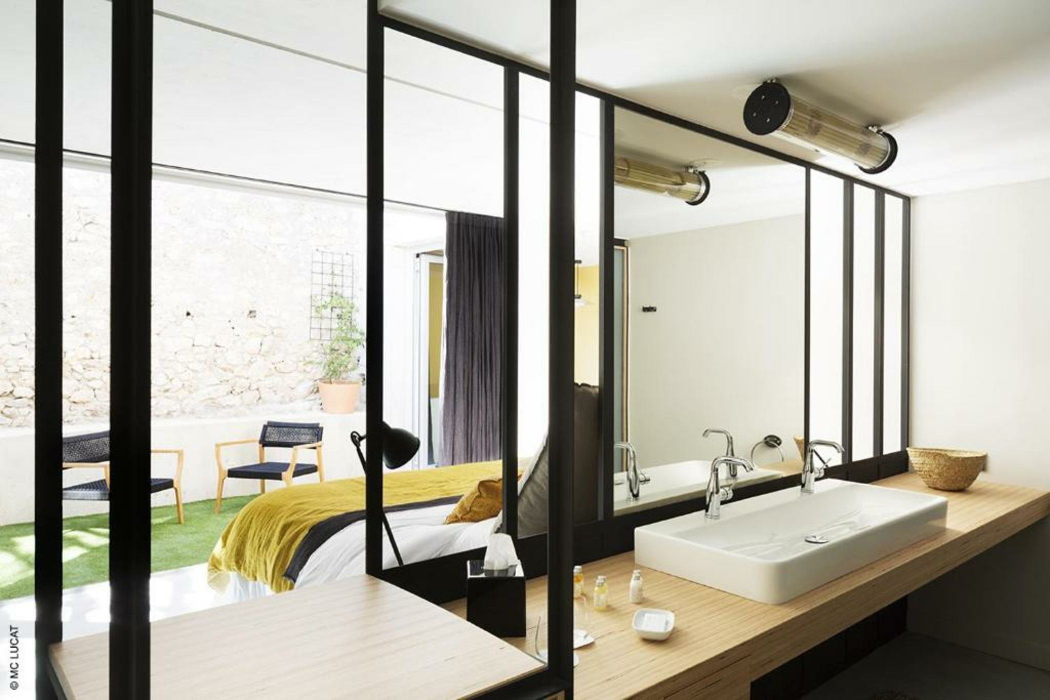 Le 19-21 - Un amour d'hotel