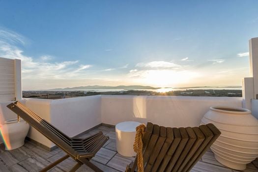 Anna Platanou Suites