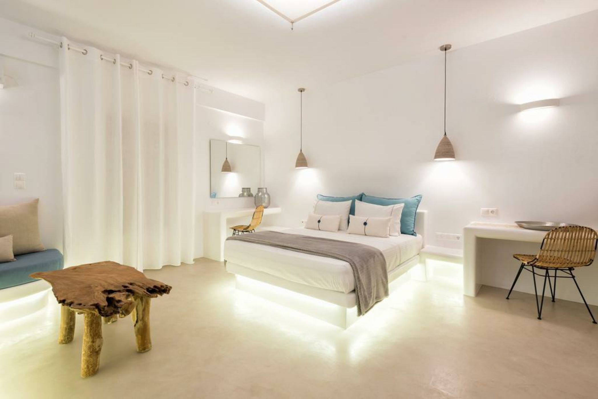 Anna Platanou Suites