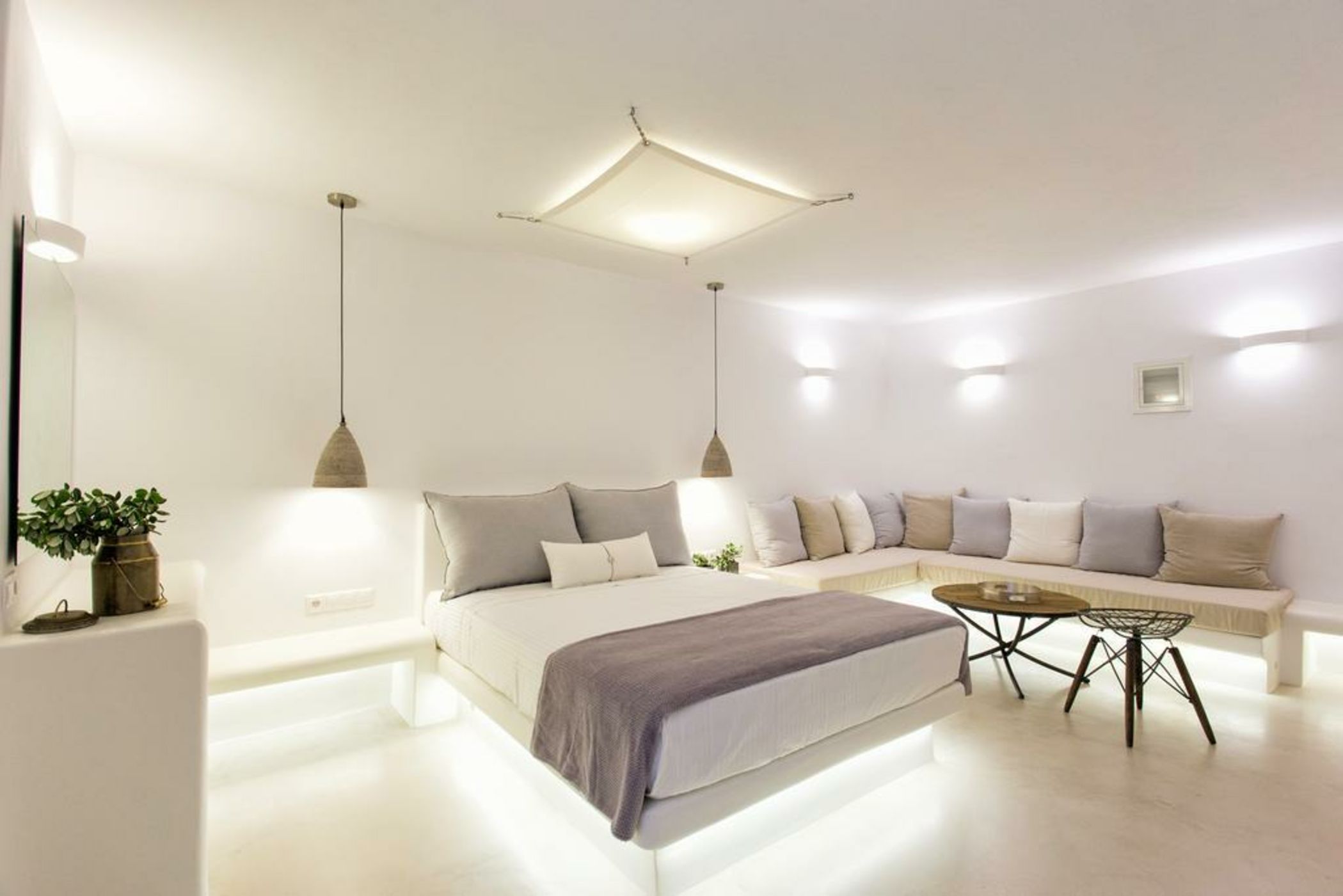 Anna Platanou Suites