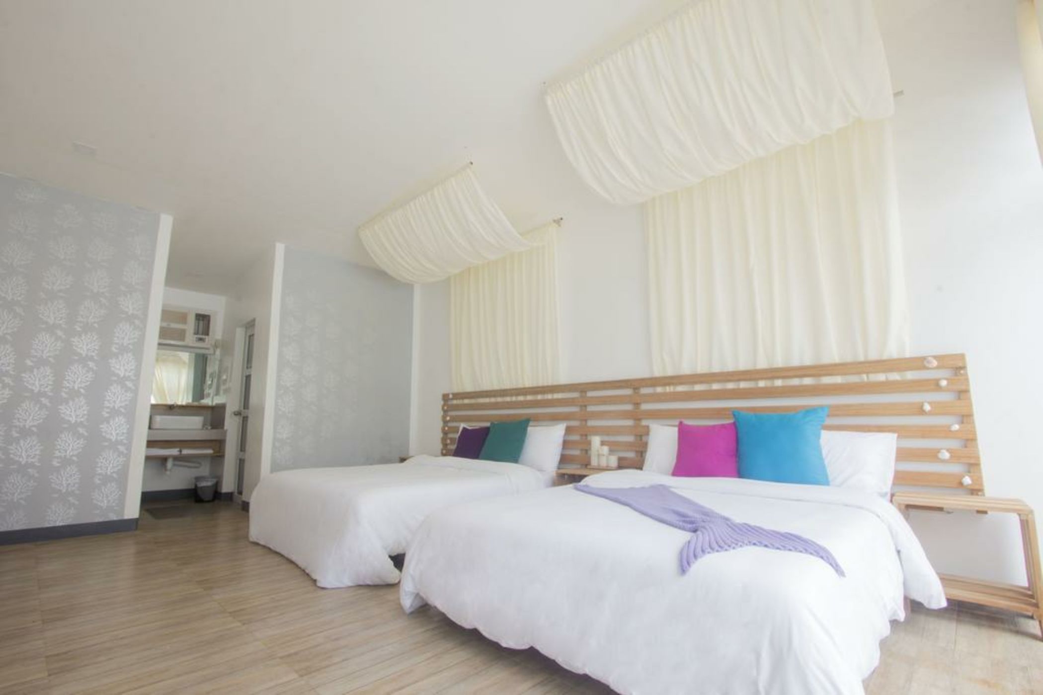 L'Sirene Boutique Resort