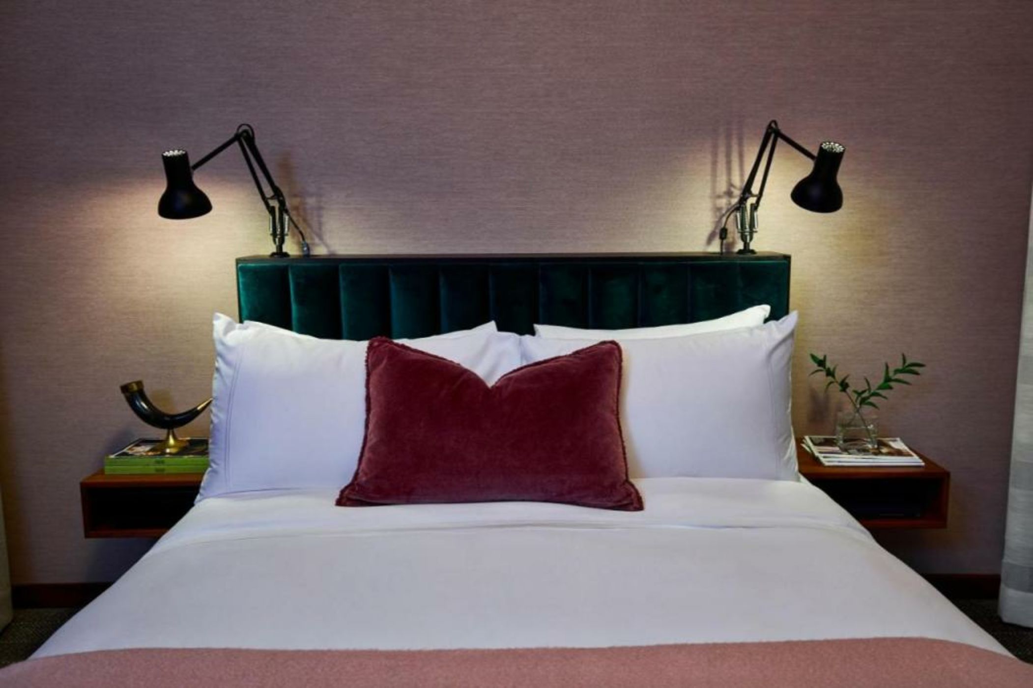 Fairlane Hotel Nashville, by Oliver