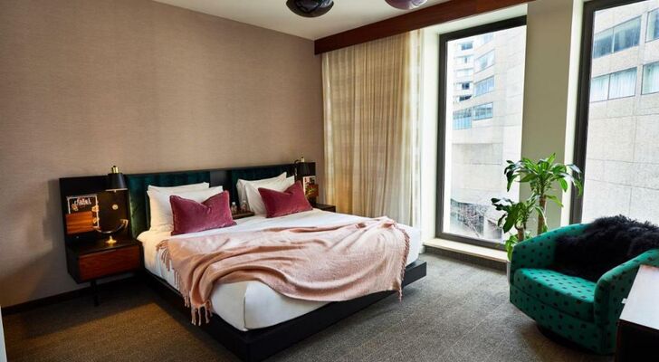 Fairlane Hotel Nashville, by Oliver