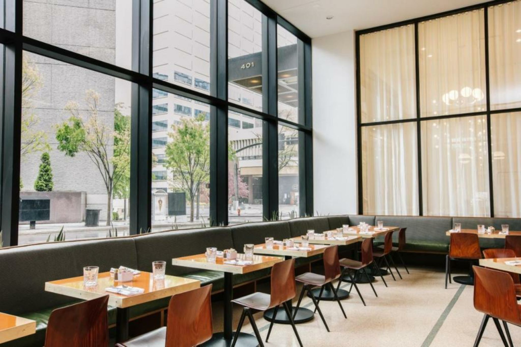 Fairlane Hotel Nashville, by Oliver