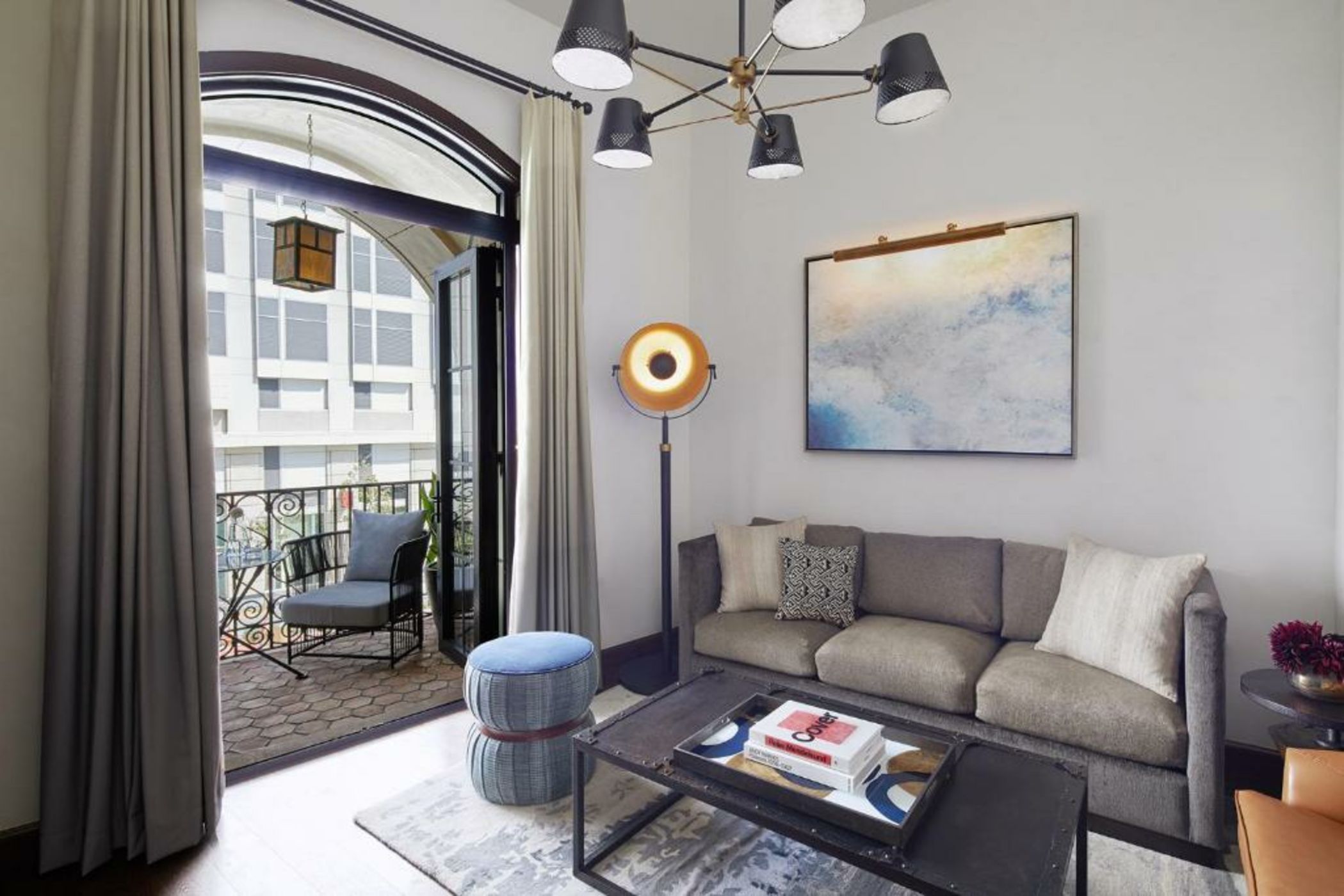 Hotel Figueroa, Unbound Collection by Hyatt