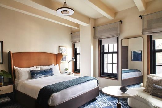 Hotel Figueroa, Unbound Collection by Hyatt