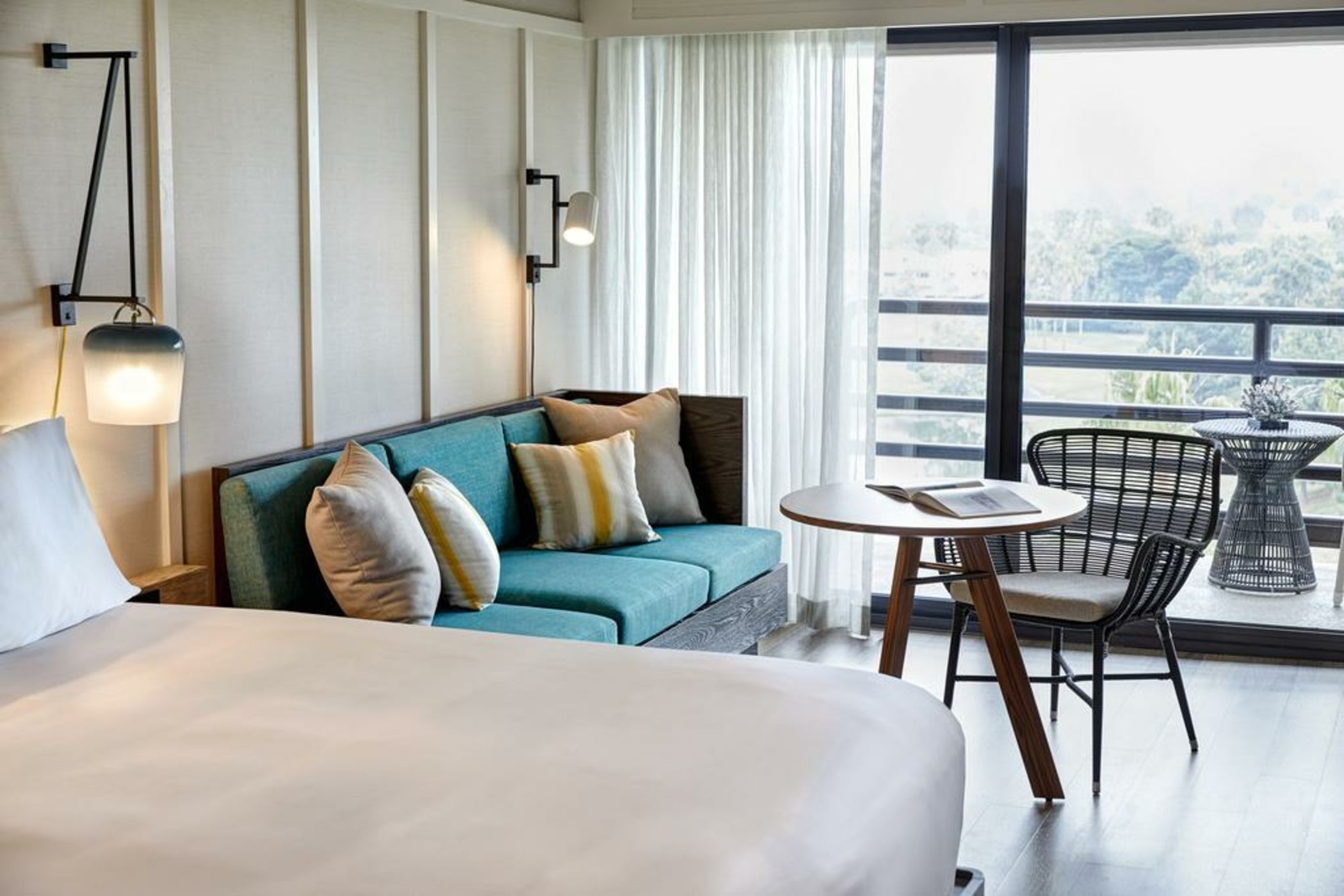 Westdrift Manhattan Beach, Autograph Collection