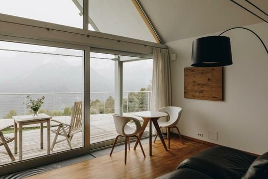 Nebesa Chalets