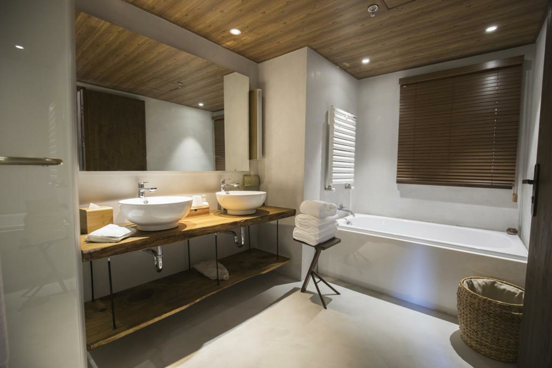 Tsingpu Tulou Retreat