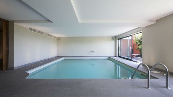 Suite & Pool