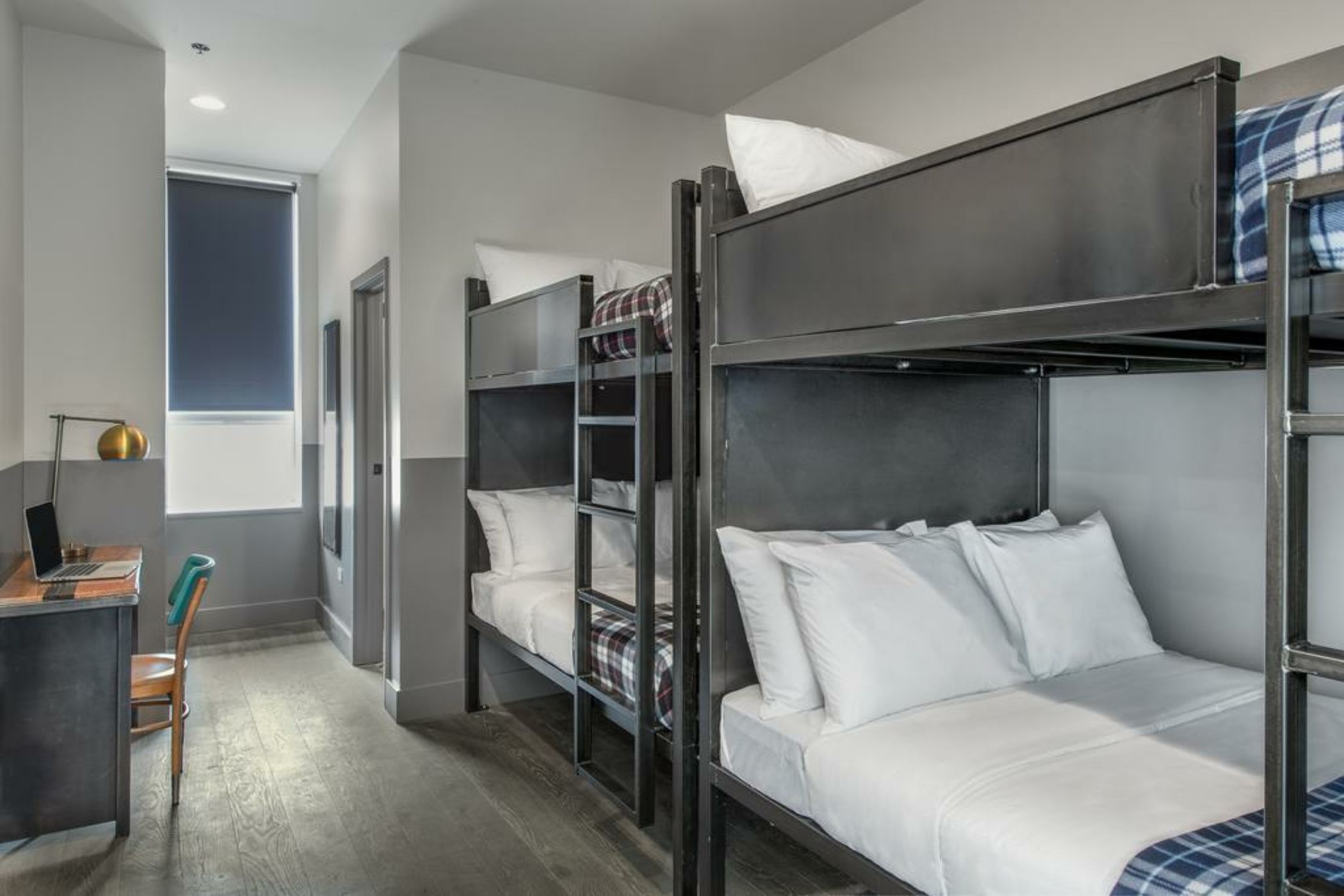 The Chicago Hotel Collection River North Mag Mile