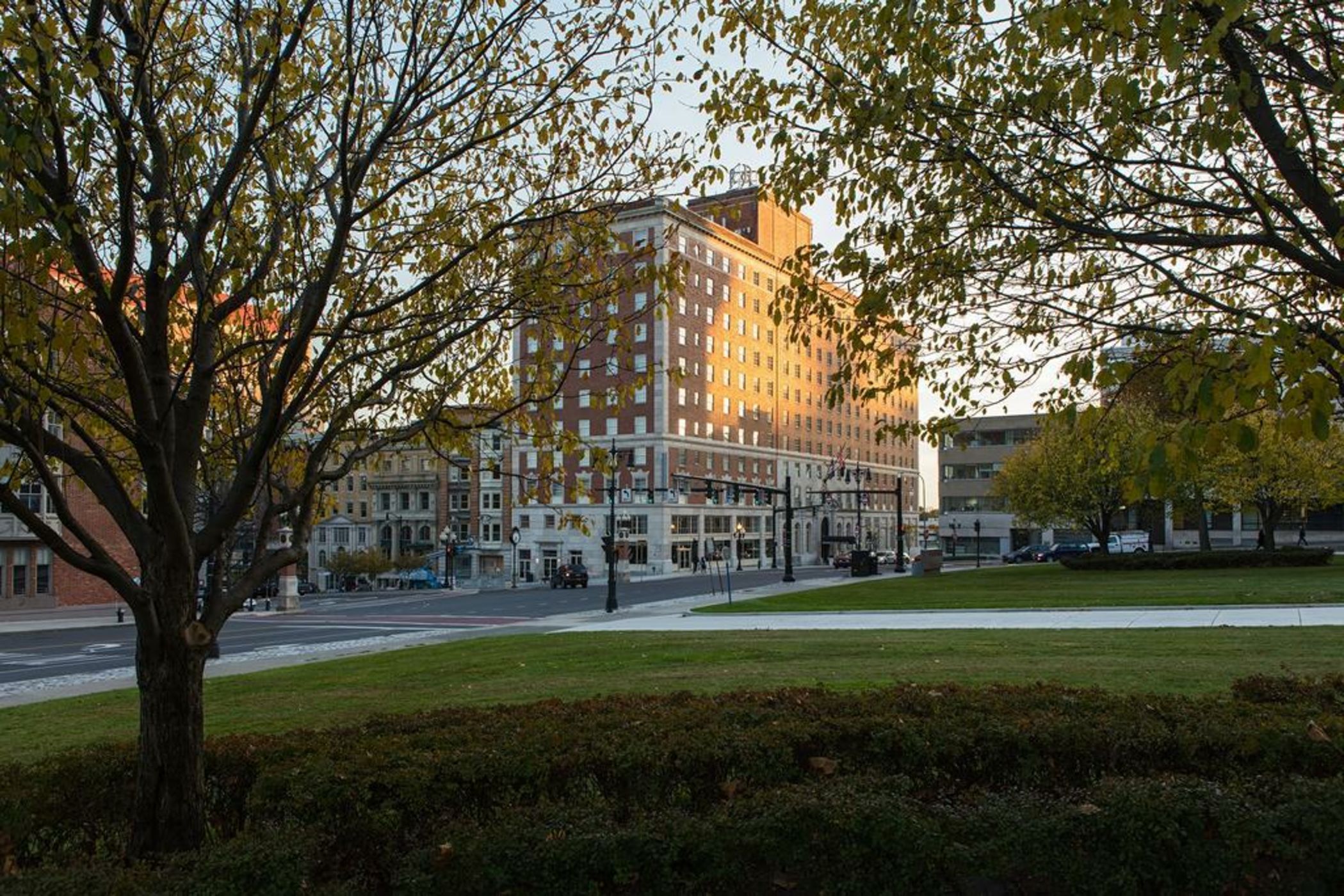 Renaissance Albany Hotel