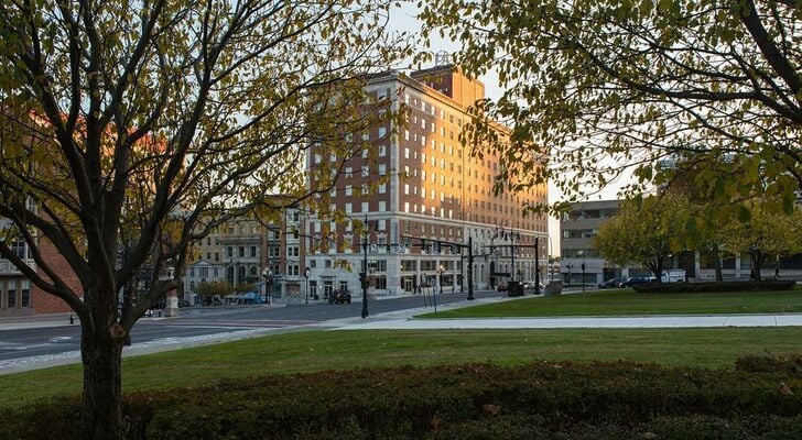 Renaissance Albany Hotel