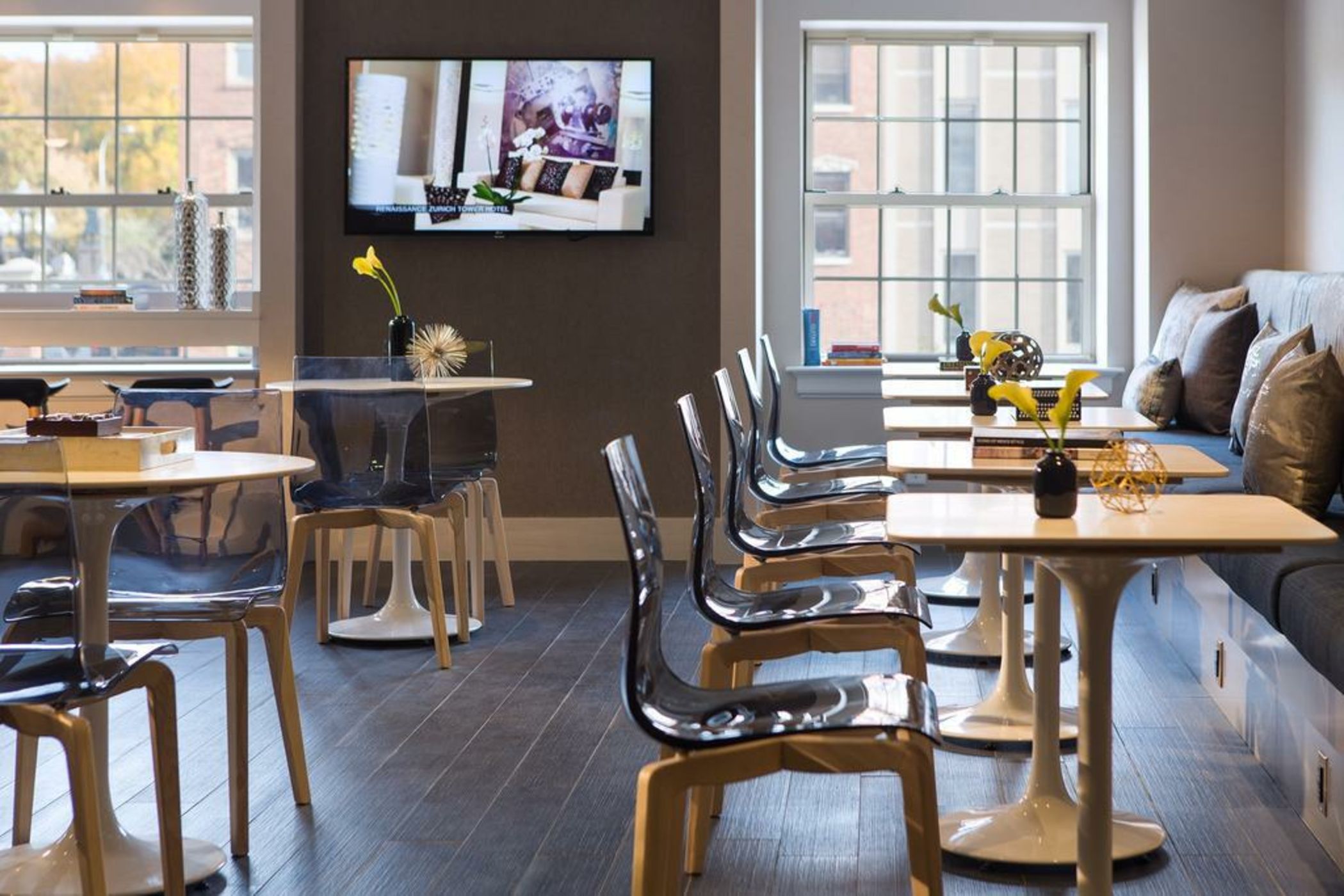 Renaissance Albany Hotel