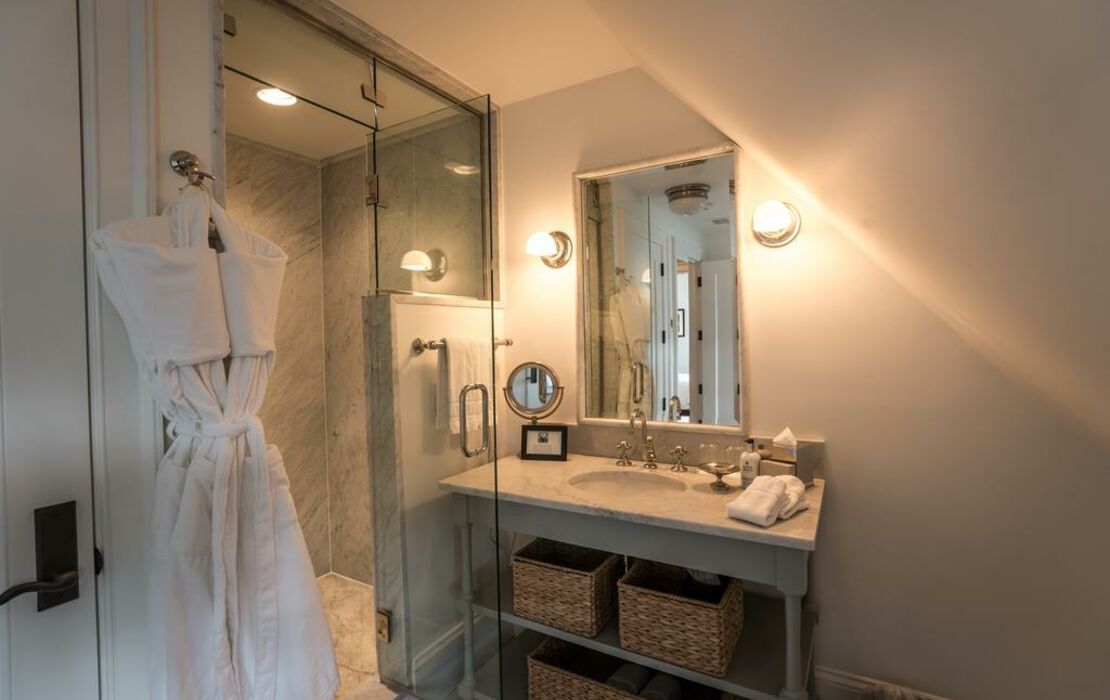 Bedford Post Inn, a Design Boutique Hotel Mount Kisco, U.S.A.