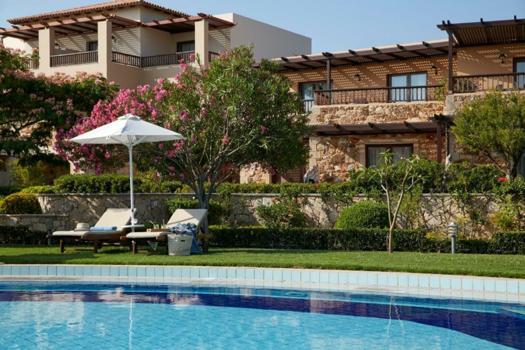 Minoa Palace Resort & Spa