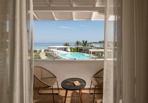 Antigoni Beach Resort