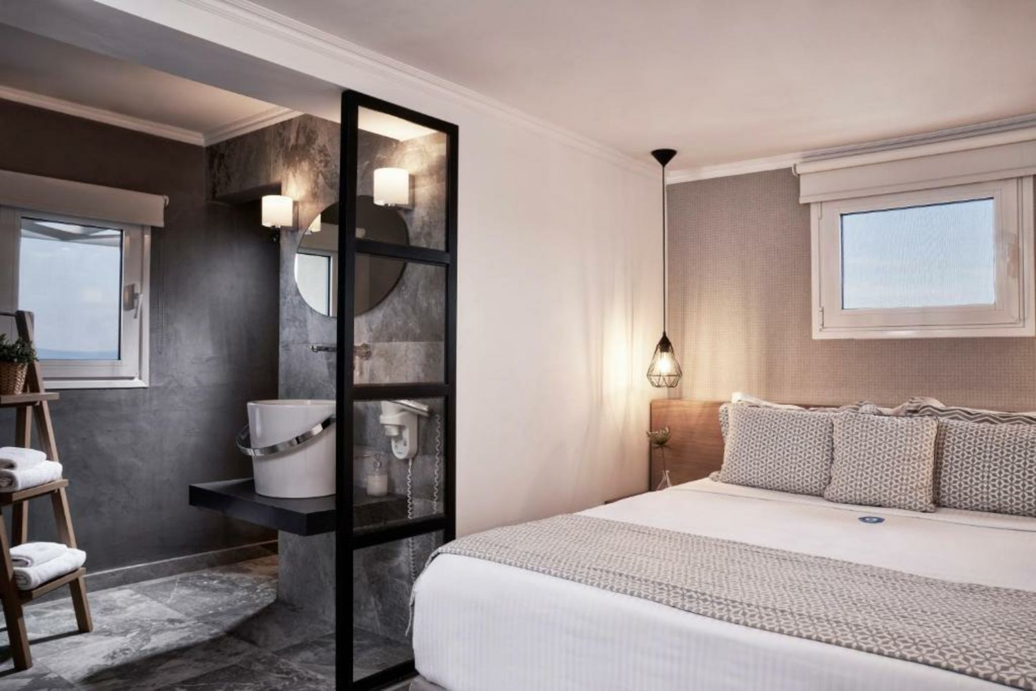 Antigoni Beach Resort