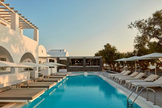 Costa Grand Resort & Spa
