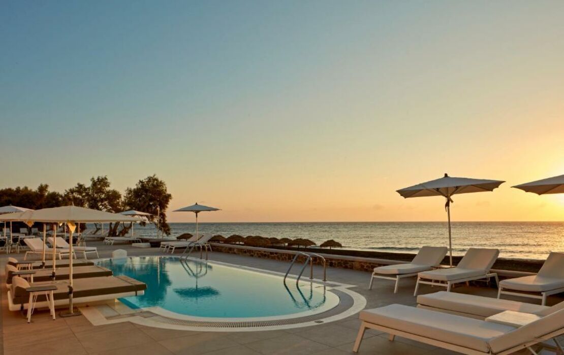 Costa Grand Resort & Spa