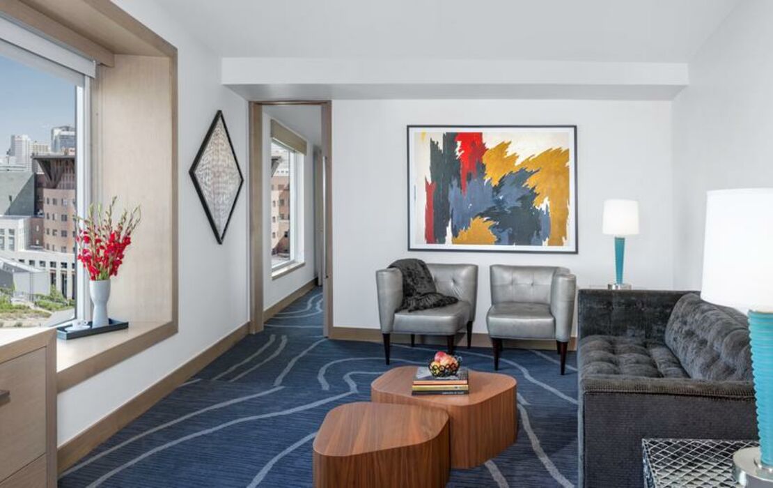 The Art Hotel Denver, Curio Collection by Hilton, a Design Boutique