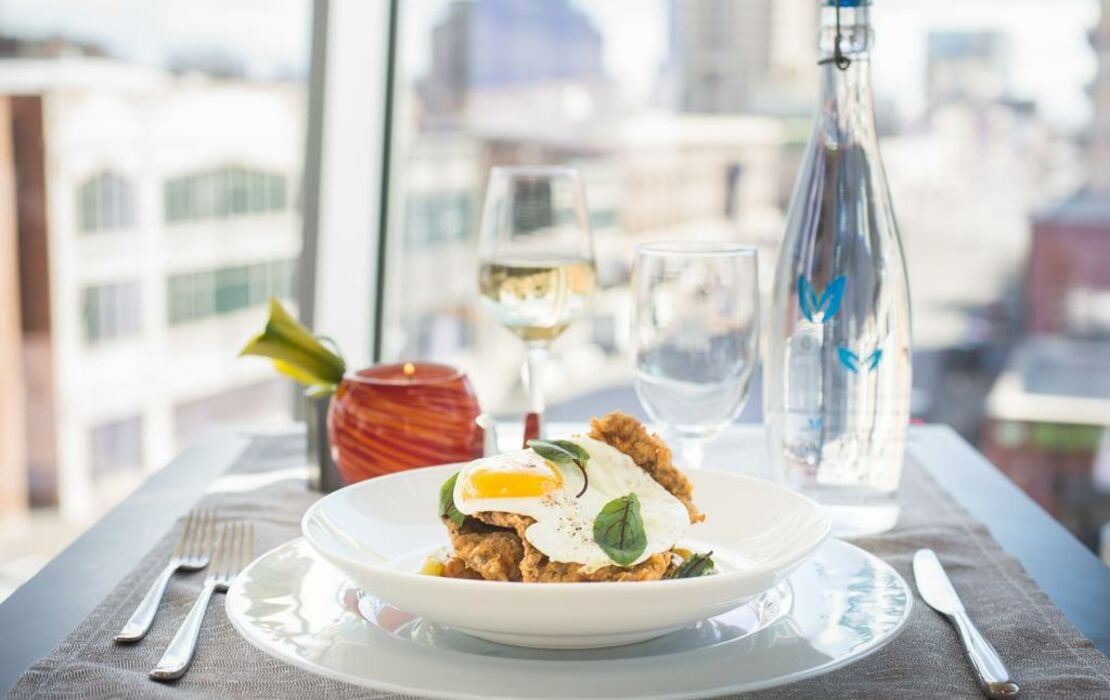 The Art Hotel Denver, Curio Collection by Hilton, a Design Boutique