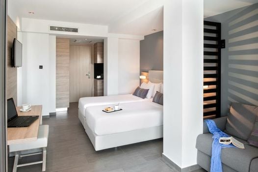 Gkeea Boutique Hotel