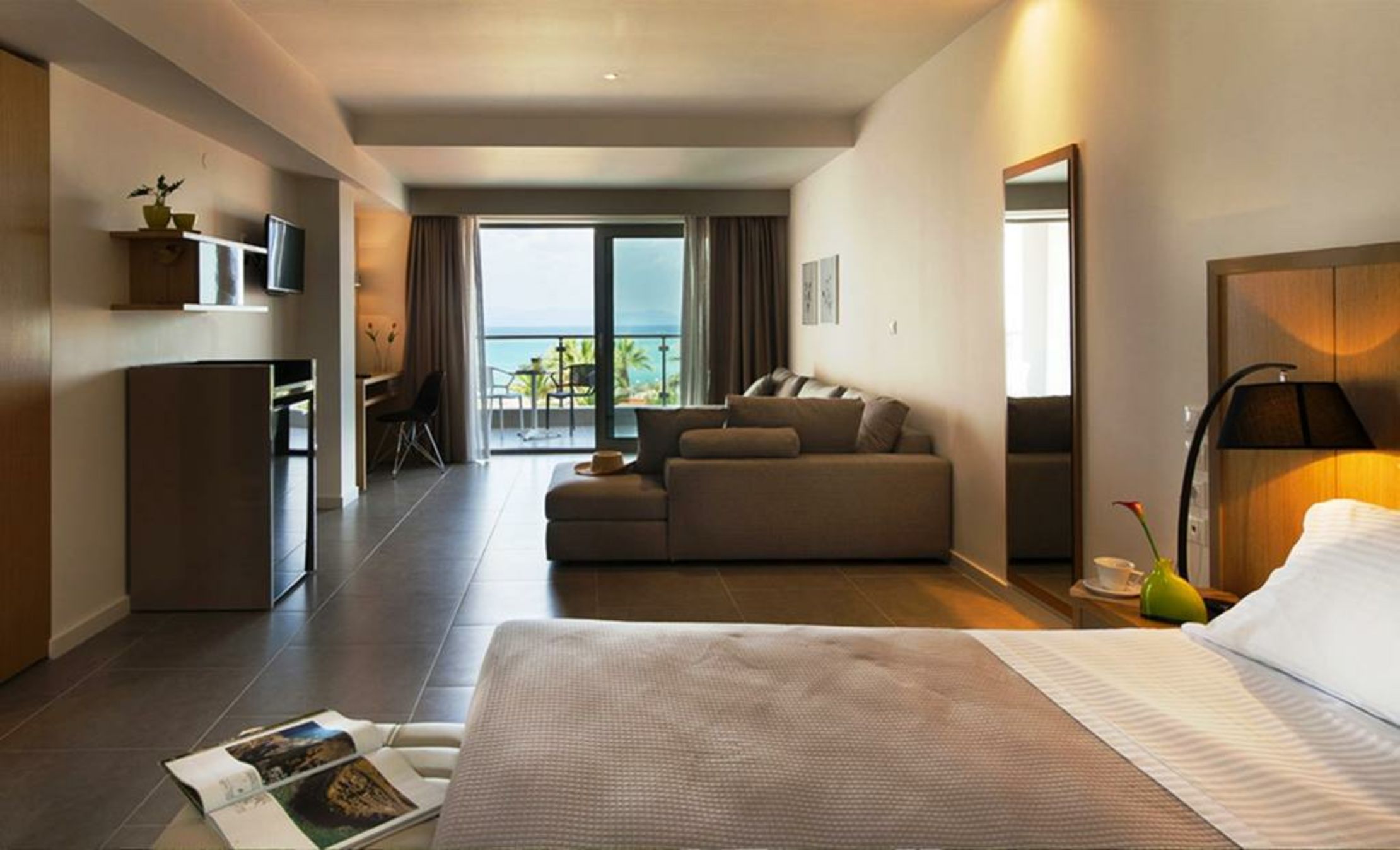 Ostria Sea Side Hotel