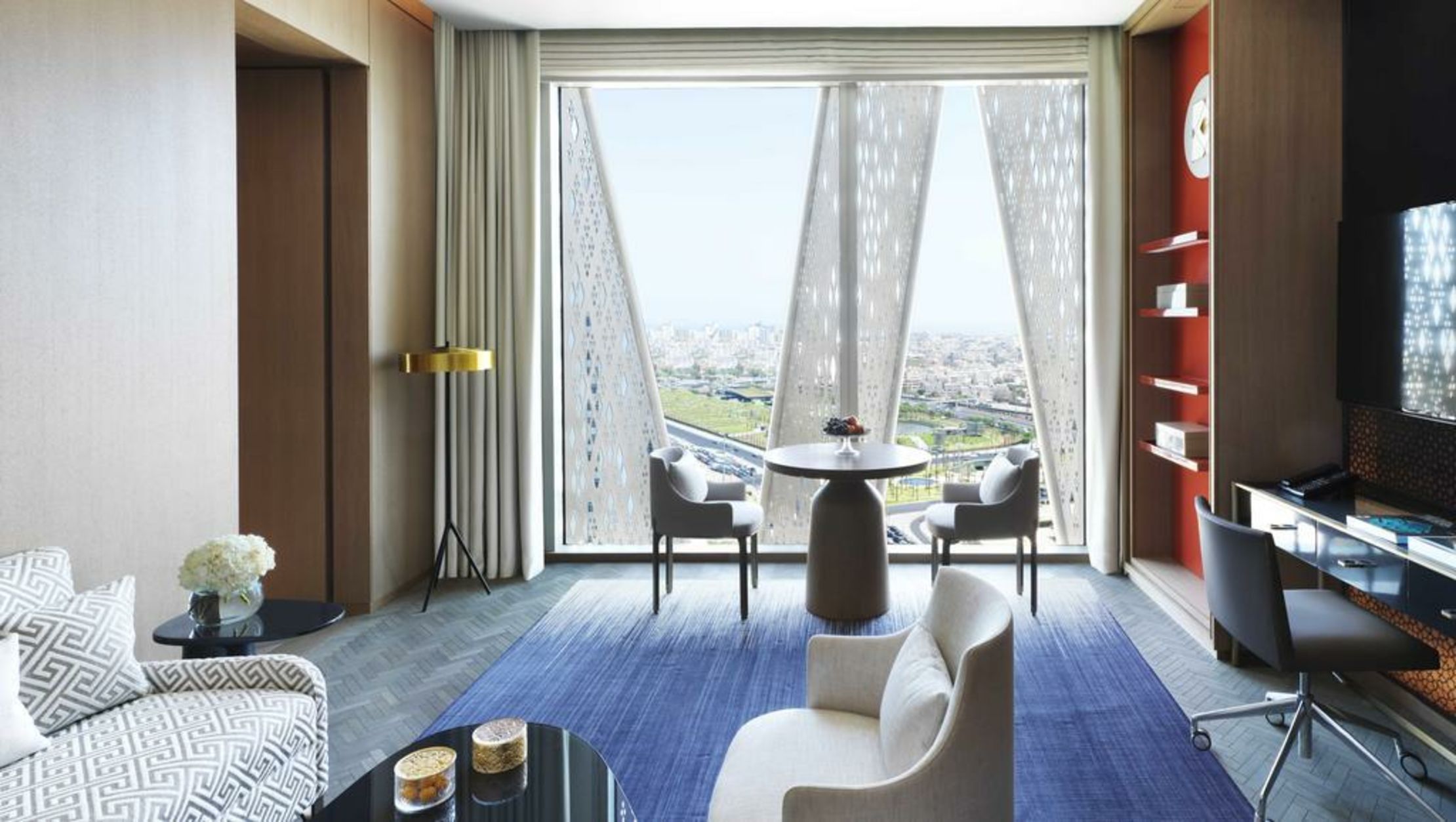 Four Seasons Hotel Kuwait at Burj Alshaya