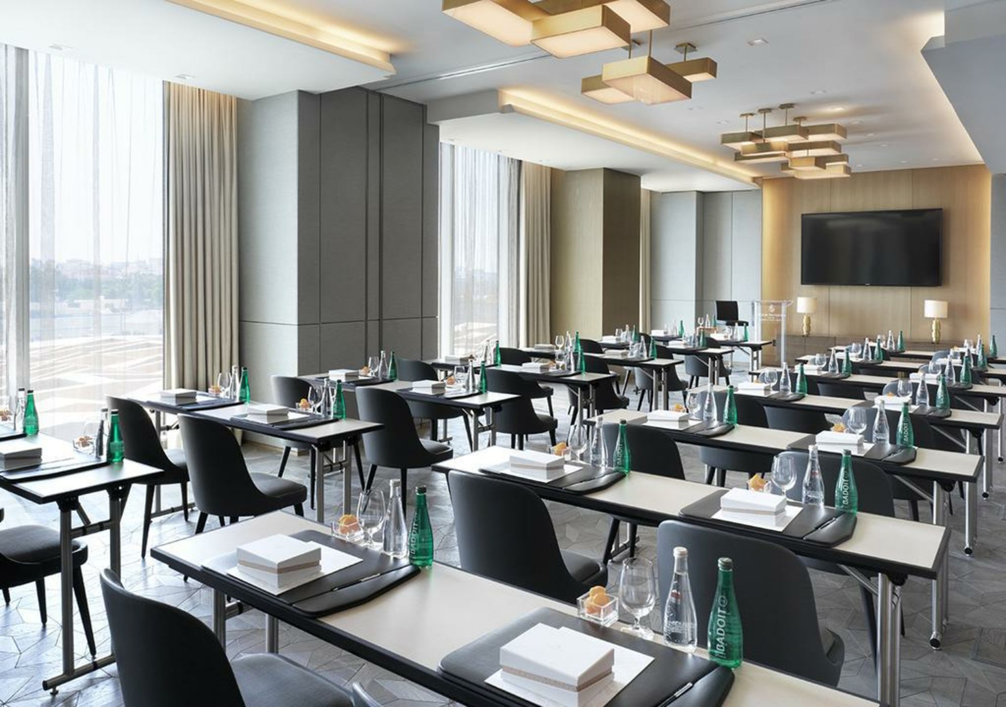 Four Seasons Hotel Kuwait at Burj Alshaya