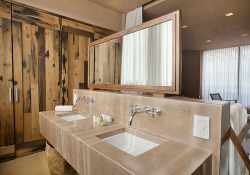 Rosell Boher Lodge