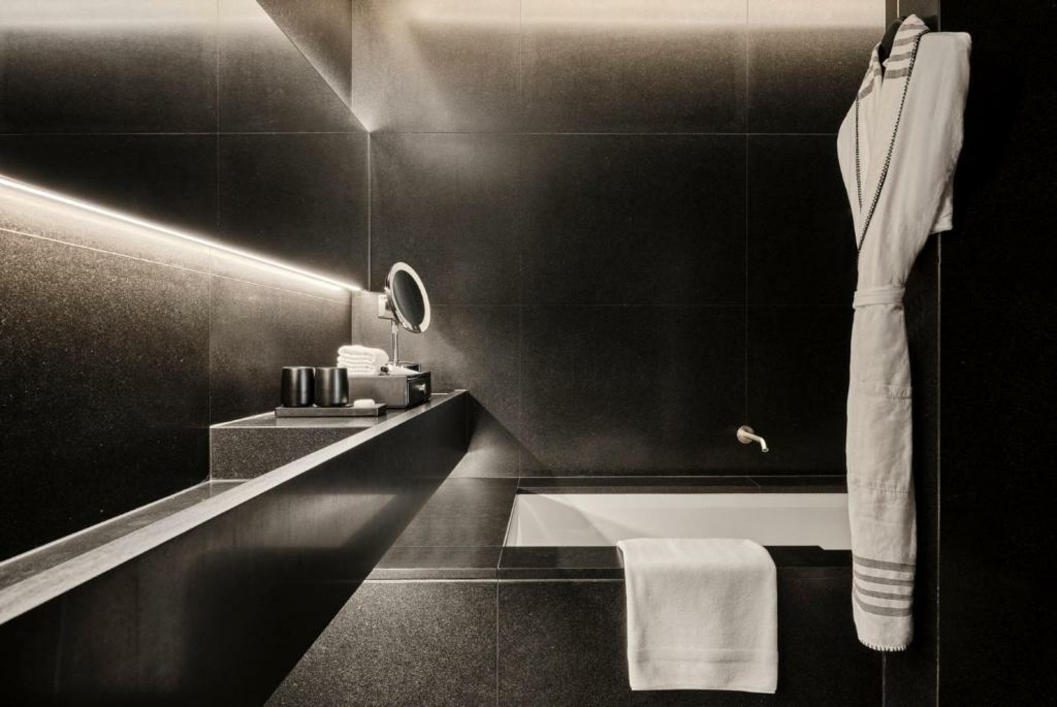 Duxton Reserve Singapore, Autograph Collection