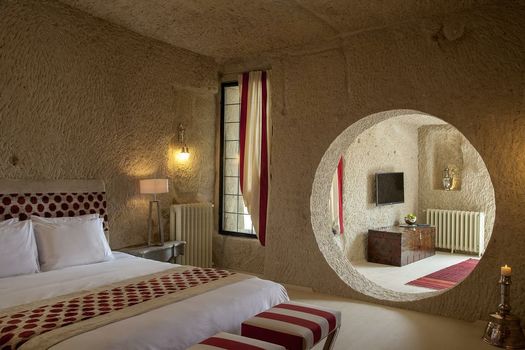Hezen Cave Hotel