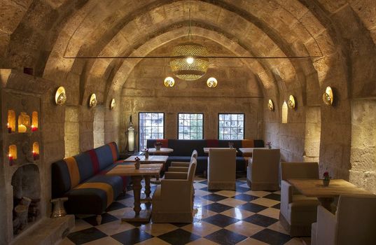Hezen Cave Hotel