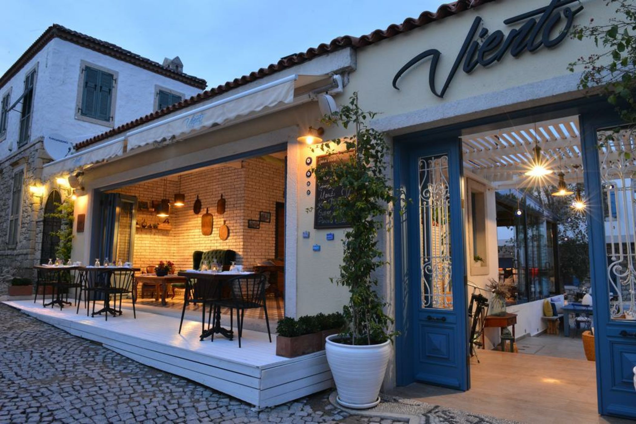 Viento Alacati Hotel