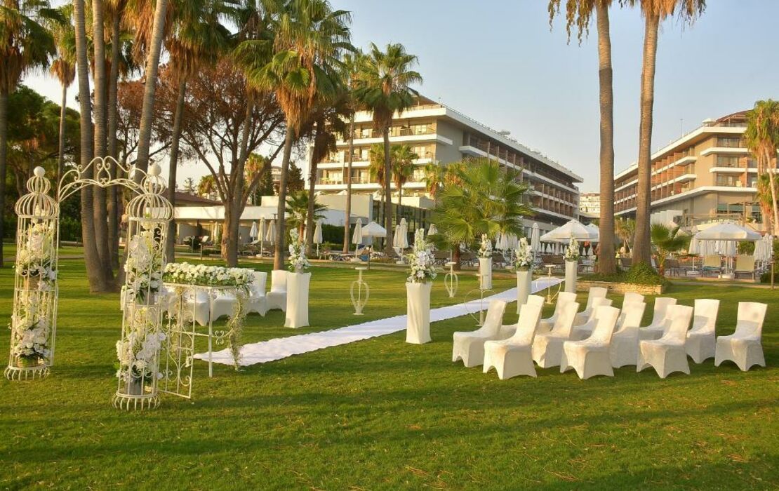 Acanthus & Cennet Barut Collection - Ultra All Inclusive