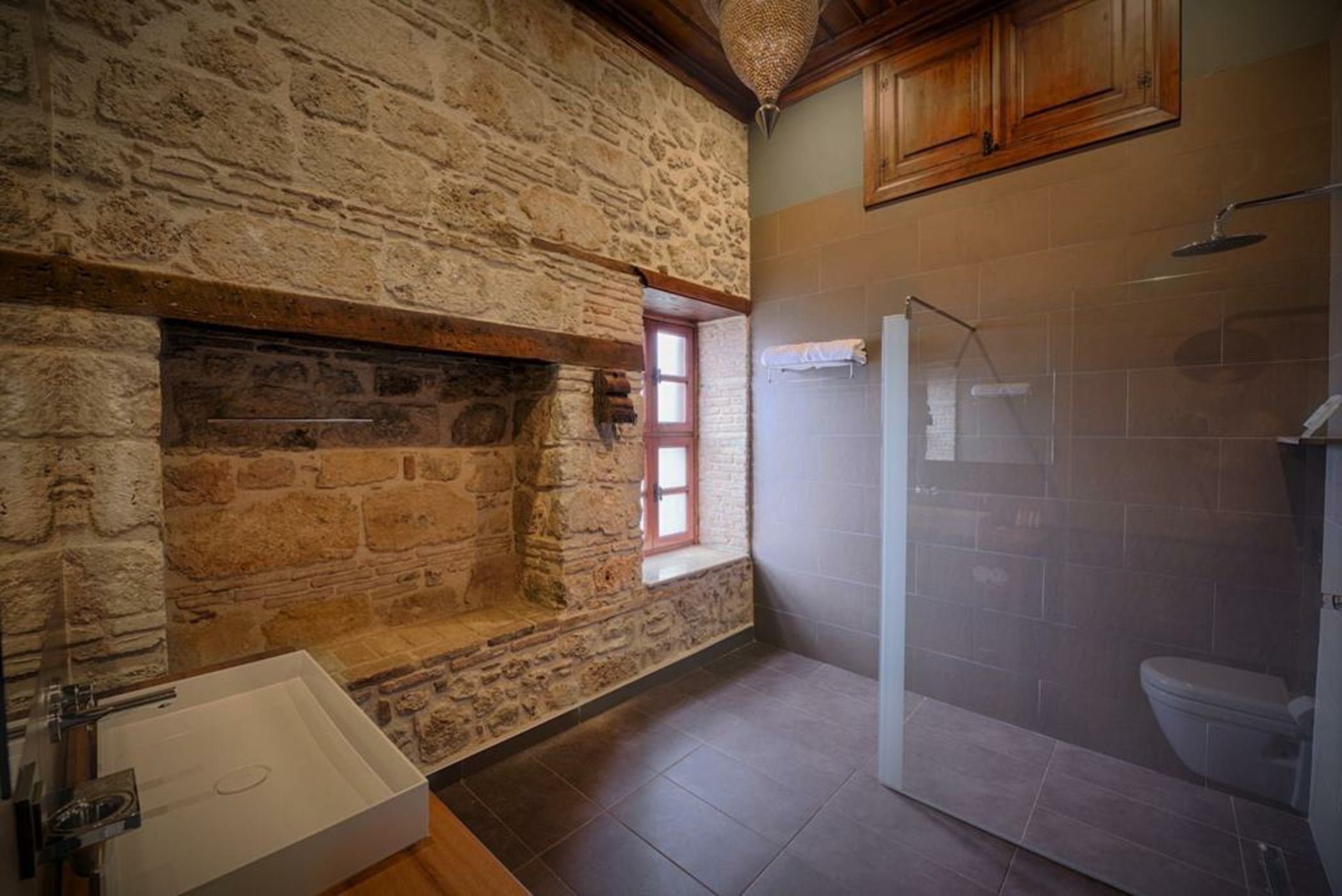 Palm House 17 - Adult Only(12+)